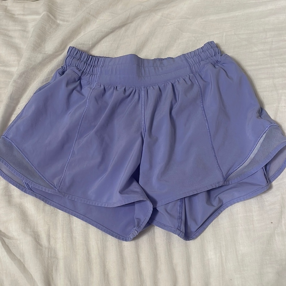 Lululemon Hotty Hot High Rise Lined Shorts 4” Size 4
